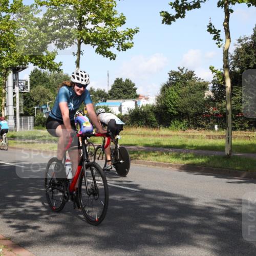 10.08.2025 - GEWOBA Citytriathlon Bremen Yannick Fuchs http://msf.ph/oto/8545920 10.08.2025 10:36:42 Radfahren 99, 115, 159, 378, 397, 447, 497 meine-sportfotos.de