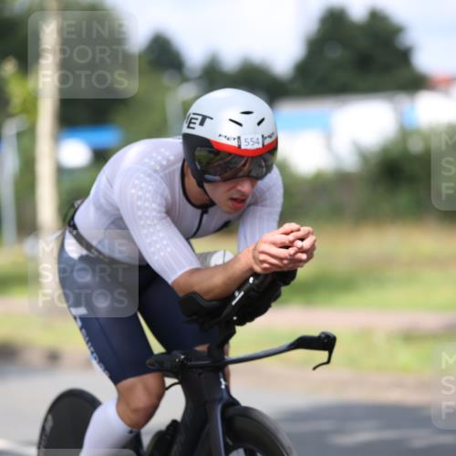 10.08.2025 - GEWOBA Citytriathlon Bremen Yannick Fuchs http://msf.ph/oto/8545974 10.08.2025 12:06:11 Radfahren 554, 614, 729 meine-sportfotos.de