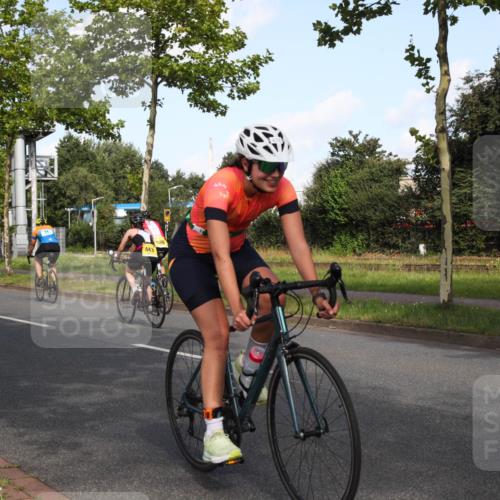 10.08.2025 - GEWOBA Citytriathlon Bremen Yannick Fuchs http://msf.ph/oto/8546053 10.08.2025 10:37:52 Radfahren 49, 69, 123, 375, 402, 458, 474, 501 meine-sportfotos.de