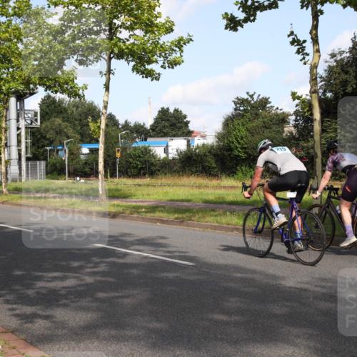 10.08.2025 - GEWOBA Citytriathlon Bremen Yannick Fuchs http://msf.ph/oto/8546119 10.08.2025 10:38:21 Radfahren 5, 19, 93, 101, 207, 211, 247, 391, 463, 475, 482 meine-sportfotos.de