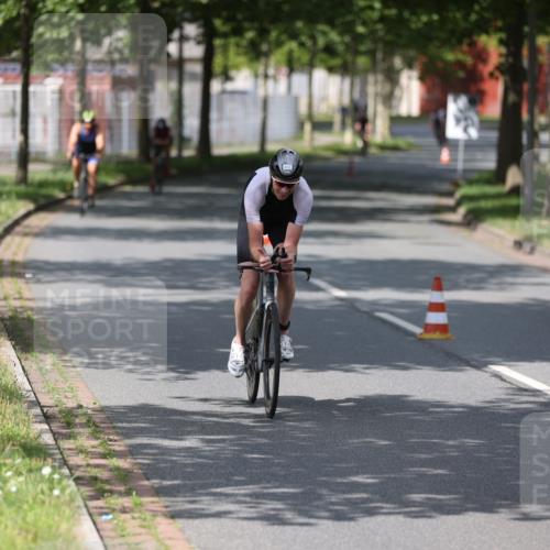 10.08.2025 - GEWOBA Citytriathlon Bremen Yannick Fuchs http://msf.ph/oto/8546177 10.08.2025 12:07:21 Radfahren 558, 623, 650, 786, 815, 831 meine-sportfotos.de