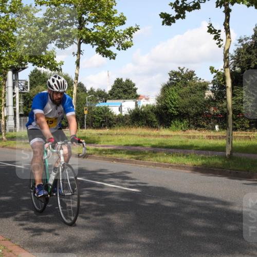 10.08.2025 - GEWOBA Citytriathlon Bremen Yannick Fuchs http://msf.ph/oto/8546784 10.08.2025 10:43:19 Radfahren 27, 51, 149, 361, 415 meine-sportfotos.de