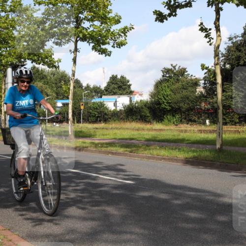 10.08.2025 - GEWOBA Citytriathlon Bremen Yannick Fuchs http://msf.ph/oto/8546791 10.08.2025 10:43:25 Radfahren 27, 51, 53, 361, 415, 422 meine-sportfotos.de
