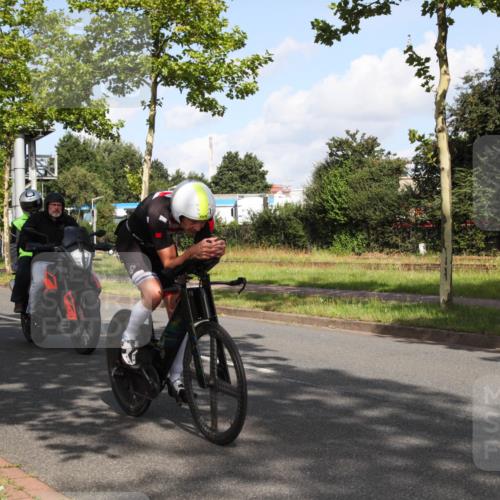 10.08.2025 - GEWOBA Citytriathlon Bremen Yannick Fuchs http://msf.ph/oto/8546826 10.08.2025 10:43:50 Radfahren 179, 217, 425, 487, 507 meine-sportfotos.de