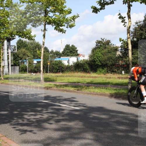 10.08.2025 - GEWOBA Citytriathlon Bremen Yannick Fuchs http://msf.ph/oto/8546834 10.08.2025 10:44:01 Radfahren 179, 425 meine-sportfotos.de