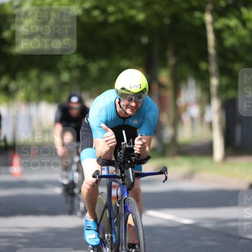 10.08.2025 - GEWOBA Citytriathlon Bremen Yannick Fuchs http://msf.ph/oto/8546894 10.08.2025 12:08:52 Radfahren 608, 619, 677, 684, 727, 797, 850, 883 meine-sportfotos.de