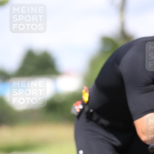 10.08.2025 - GEWOBA Citytriathlon Bremen Yannick Fuchs http://msf.ph/oto/8546918 10.08.2025 12:08:54 Radfahren 619, 677, 684, 727, 850, 883 meine-sportfotos.de