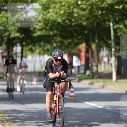 10.08.2025 - GEWOBA Citytriathlon Bremen Yannick Fuchs http://msf.ph/oto/8546951 10.08.2025 12:09:09 Radfahren 727, 731, 779, 837, 871, 890, 896 meine-sportfotos.de