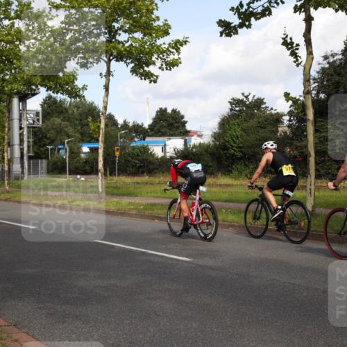 10.08.2025 - GEWOBA Citytriathlon Bremen Yannick Fuchs http://msf.ph/oto/8547060 10.08.2025 10:50:08 Radfahren 147, 406, 408, 426, 432, 441 meine-sportfotos.de