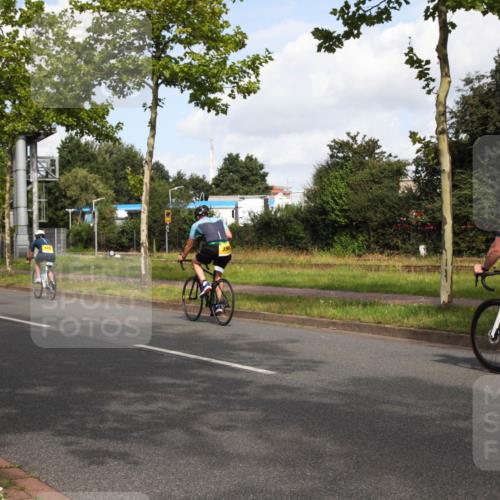 10.08.2025 - GEWOBA Citytriathlon Bremen Yannick Fuchs http://msf.ph/oto/8547133 10.08.2025 10:51:22 Radfahren 239, 396, 419, 421 meine-sportfotos.de