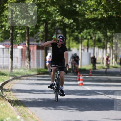 10.08.2025 - GEWOBA Citytriathlon Bremen Yannick Fuchs http://msf.ph/oto/8547156 10.08.2025 13:03:59 Radfahren 574, 576, 605, 625, 676, 685, 697, 753, 786, 908, 946, 963, 965, 1007 meine-sportfotos.de
