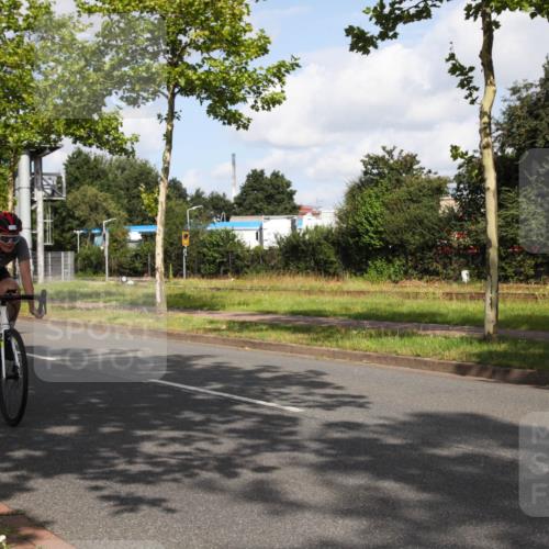 10.08.2025 - GEWOBA Citytriathlon Bremen Yannick Fuchs http://msf.ph/oto/8547362 10.08.2025 10:53:59 Radfahren 109, 359, 451, 461, 512 meine-sportfotos.de
