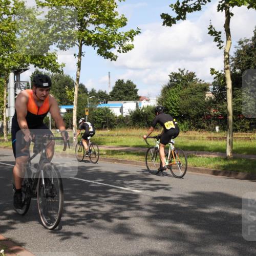 10.08.2025 - GEWOBA Citytriathlon Bremen Yannick Fuchs http://msf.ph/oto/8547375 10.08.2025 10:54:02 Radfahren 109, 359, 451, 461, 512 meine-sportfotos.de