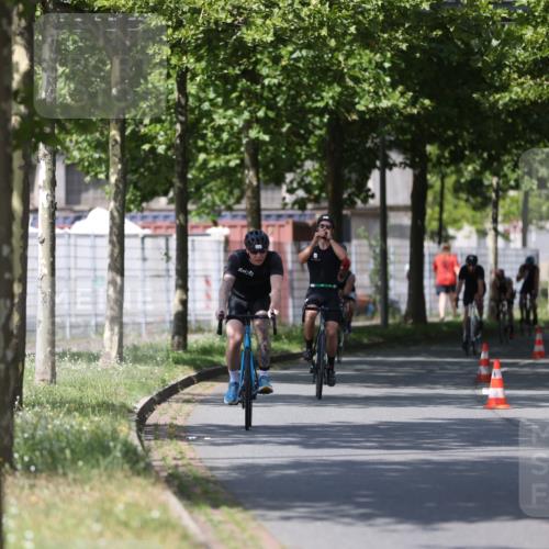 10.08.2025 - GEWOBA Citytriathlon Bremen Yannick Fuchs http://msf.ph/oto/8547446 10.08.2025 12:10:36 Radfahren 622, 629, 644, 647, 656, 659, 685, 712, 722, 730, 748, 755, 819, 889, 1014 meine-sportfotos.de