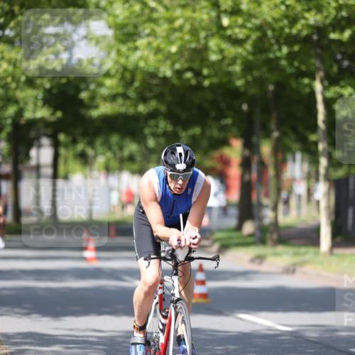10.08.2025 - GEWOBA Citytriathlon Bremen Yannick Fuchs http://msf.ph/oto/8547540 10.08.2025 12:10:53 Radfahren 573, 622, 625, 629, 651, 659, 685, 712, 716, 722, 748, 800, 812, 819, 898 meine-sportfotos.de