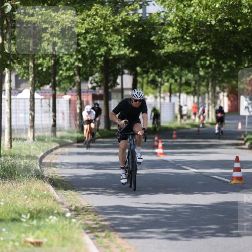 10.08.2025 - GEWOBA Citytriathlon Bremen Yannick Fuchs http://msf.ph/oto/8547585 10.08.2025 12:11:01 Radfahren 573, 625, 651, 669, 679, 685, 687, 716, 800, 812, 835, 898 meine-sportfotos.de