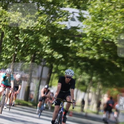 10.08.2025 - GEWOBA Citytriathlon Bremen Yannick Fuchs http://msf.ph/oto/8547676 10.08.2025 13:07:06 Radfahren 649, 679, 717, 724, 806, 820, 888, 903 meine-sportfotos.de