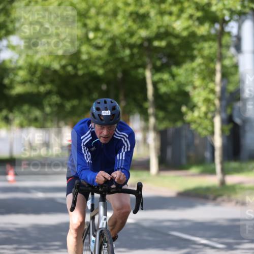 10.08.2025 - GEWOBA Citytriathlon Bremen Yannick Fuchs http://msf.ph/oto/8547723 10.08.2025 12:11:33 Radfahren 578, 583, 645, 713, 894, 1038 meine-sportfotos.de