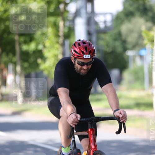 10.08.2025 - GEWOBA Citytriathlon Bremen Yannick Fuchs http://msf.ph/oto/8547739 10.08.2025 13:08:08 Radfahren 626, 643, 666, 687, 689, 774, 792, 838, 852 meine-sportfotos.de