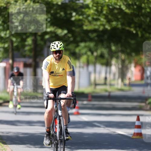 10.08.2025 - GEWOBA Citytriathlon Bremen Yannick Fuchs http://msf.ph/oto/8547747 10.08.2025 13:08:10 Radfahren 626, 643, 666, 687, 689, 792, 838, 852 meine-sportfotos.de