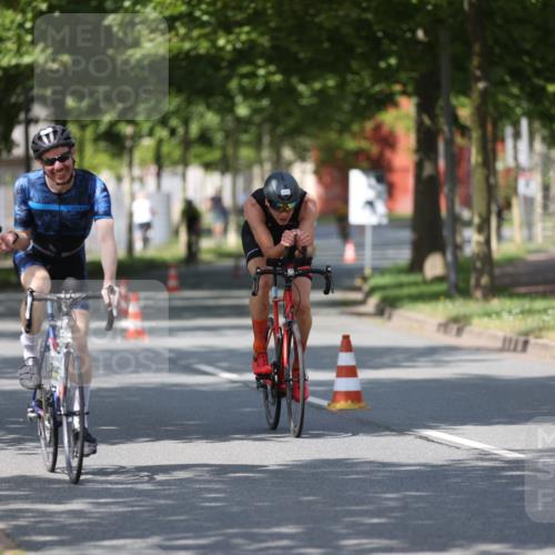 10.08.2025 - GEWOBA Citytriathlon Bremen Yannick Fuchs http://msf.ph/oto/8547759 10.08.2025 12:11:47 Radfahren 578, 583, 699, 702, 752 meine-sportfotos.de