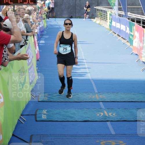 10.08.2025 - GEWOBA Citytriathlon Bremen H.Heesch http://msf.ph/oto/8547780 10.08.2025 11:31:14 Ziel 21, 75 meine-sportfotos.de
