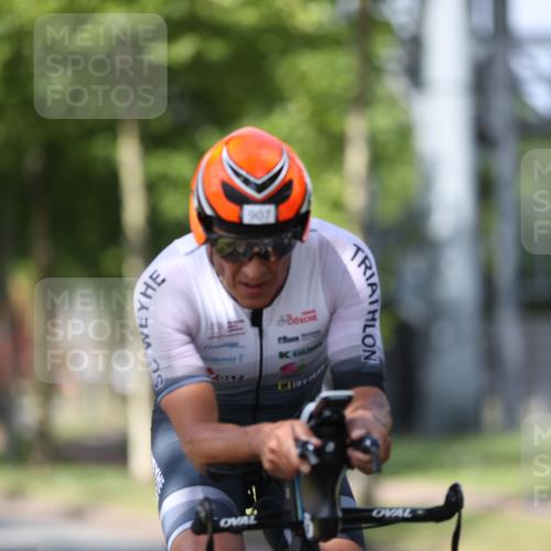 10.08.2025 - GEWOBA Citytriathlon Bremen Yannick Fuchs http://msf.ph/oto/8547895 10.08.2025 12:12:07 Radfahren 576, 605, 667, 699, 702, 751, 799, 816, 907, 1003 meine-sportfotos.de