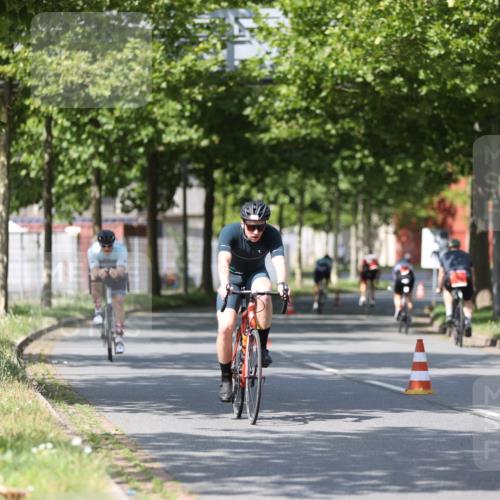 10.08.2025 - GEWOBA Citytriathlon Bremen Yannick Fuchs http://msf.ph/oto/8547905 10.08.2025 12:12:10 Radfahren 576, 605, 667, 699, 751, 799, 816, 907, 1003 meine-sportfotos.de