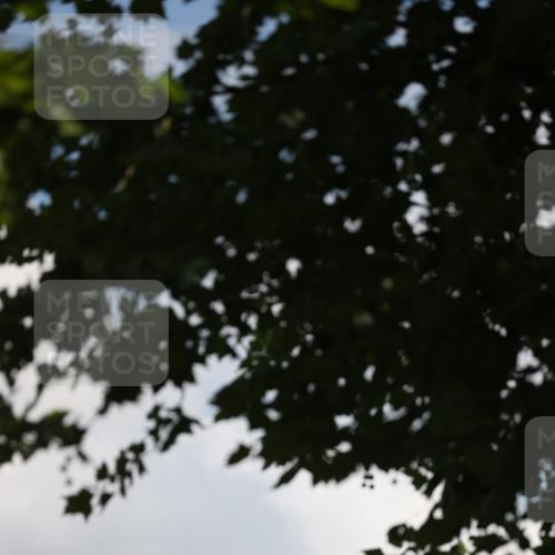10.08.2025 - GEWOBA Citytriathlon Bremen Yannick Fuchs http://msf.ph/oto/8548002 10.08.2025 13:09:34 Radfahren 681, 942, 977 meine-sportfotos.de
