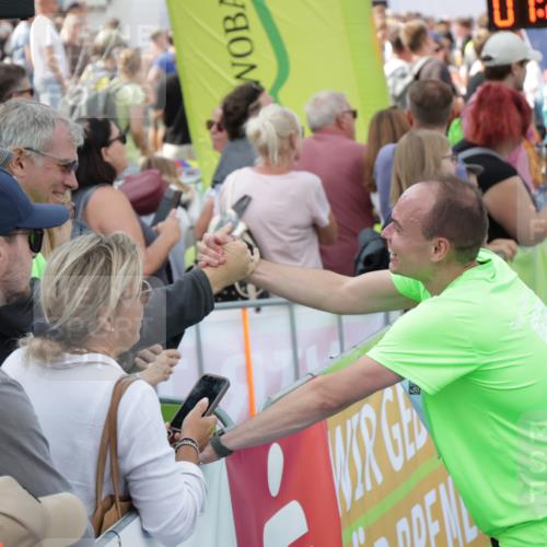 10.08.2025 - GEWOBA Citytriathlon Bremen H.Heesch http://msf.ph/oto/8548006 10.08.2025 11:32:51 Ziel  meine-sportfotos.de