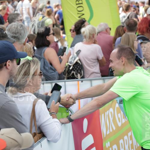 10.08.2025 - GEWOBA Citytriathlon Bremen H.Heesch http://msf.ph/oto/8548013 10.08.2025 11:32:52 Ziel  meine-sportfotos.de