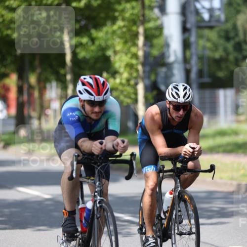 10.08.2025 - GEWOBA Citytriathlon Bremen Yannick Fuchs http://msf.ph/oto/8548032 10.08.2025 12:12:39 Radfahren 640, 692, 769, 851, 875, 885, 1012 meine-sportfotos.de