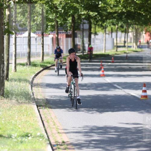 10.08.2025 - GEWOBA Citytriathlon Bremen Yannick Fuchs http://msf.ph/oto/8548078 10.08.2025 13:10:23 Radfahren 752, 763, 776, 919, 922, 947, 956, 1037 meine-sportfotos.de