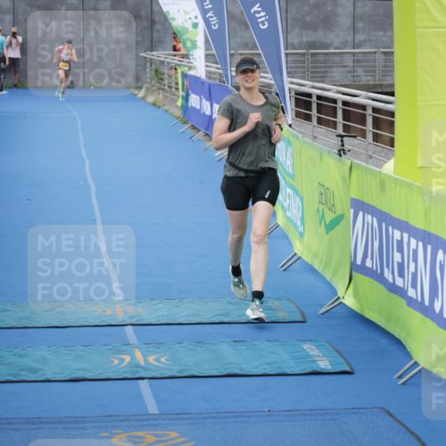 10.08.2025 - GEWOBA Citytriathlon Bremen H.Heesch http://msf.ph/oto/8548221 10.08.2025 11:33:35 Ziel 359, 491 meine-sportfotos.de