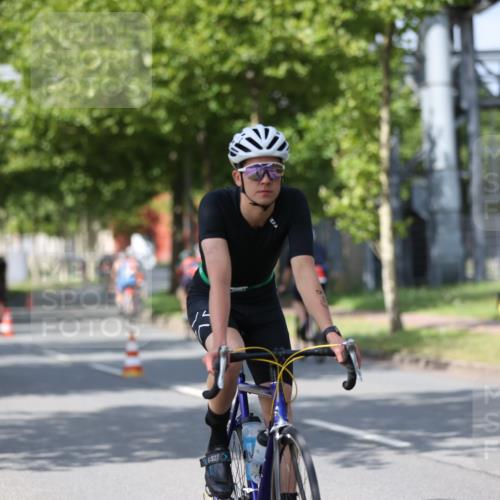 10.08.2025 - GEWOBA Citytriathlon Bremen Yannick Fuchs http://msf.ph/oto/8548254 10.08.2025 12:13:35 Radfahren 552, 612, 649, 664, 770, 774, 776, 823, 916, 1017 meine-sportfotos.de