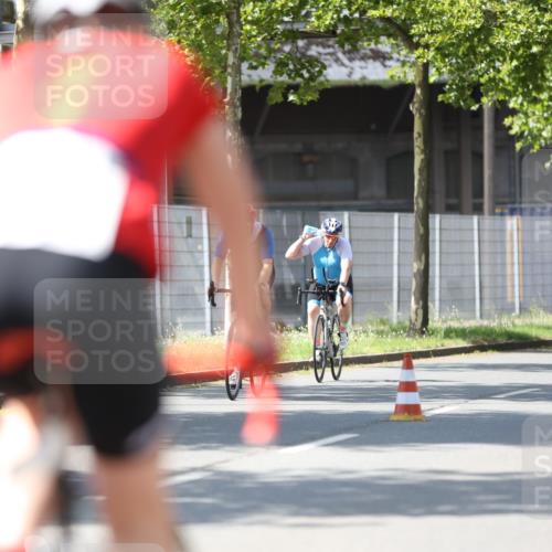 10.08.2025 - GEWOBA Citytriathlon Bremen Yannick Fuchs http://msf.ph/oto/8548407 10.08.2025 13:14:41 Radfahren 772, 877 meine-sportfotos.de