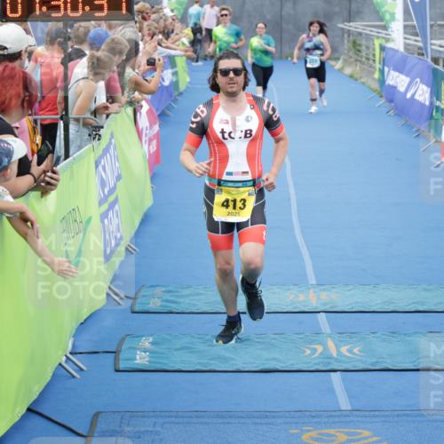 10.08.2025 - GEWOBA Citytriathlon Bremen H.Heesch http://msf.ph/oto/8548427 10.08.2025 11:34:18 Ziel 413 meine-sportfotos.de