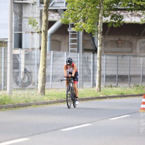 10.08.2025 - GEWOBA Citytriathlon Bremen Yannick Fuchs http://msf.ph/oto/8548437 10.08.2025 13:15:03 Radfahren 765, 826, 913 meine-sportfotos.de