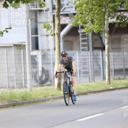 10.08.2025 - GEWOBA Citytriathlon Bremen Yannick Fuchs http://msf.ph/oto/8548458 10.08.2025 13:15:11 Radfahren 736, 765, 826, 913 meine-sportfotos.de