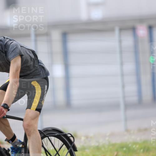 10.08.2025 - GEWOBA Citytriathlon Bremen Yannick Fuchs http://msf.ph/oto/8548474 10.08.2025 13:15:13 Radfahren 736, 765, 826, 913, 969 meine-sportfotos.de