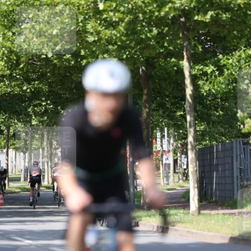 10.08.2025 - GEWOBA Citytriathlon Bremen Yannick Fuchs http://msf.ph/oto/8548480 10.08.2025 12:14:11 Radfahren 587, 615, 616, 630, 655, 689, 788, 793, 801, 873, 950, 951, 1030 meine-sportfotos.de