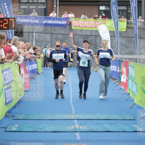 10.08.2025 - GEWOBA Citytriathlon Bremen H.Heesch http://msf.ph/oto/8548603 10.08.2025 11:35:09 Ziel 33, 69 meine-sportfotos.de