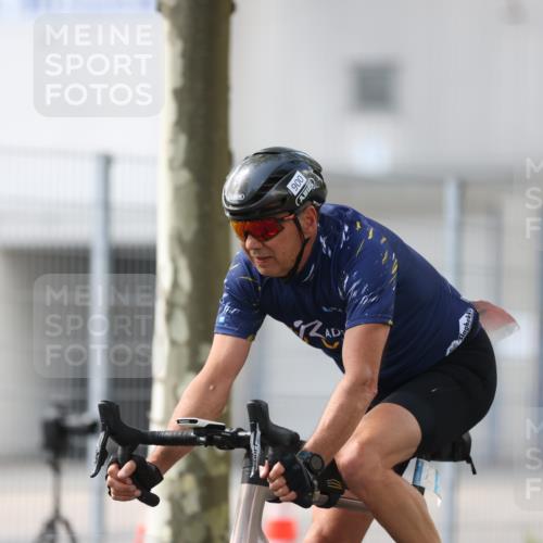 10.08.2025 - GEWOBA Citytriathlon Bremen Yannick Fuchs http://msf.ph/oto/8548605 10.08.2025 13:15:58 Radfahren 900 meine-sportfotos.de