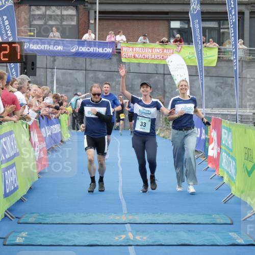 10.08.2025 - GEWOBA Citytriathlon Bremen H.Heesch http://msf.ph/oto/8548608 10.08.2025 11:35:09 Ziel 33, 69 meine-sportfotos.de