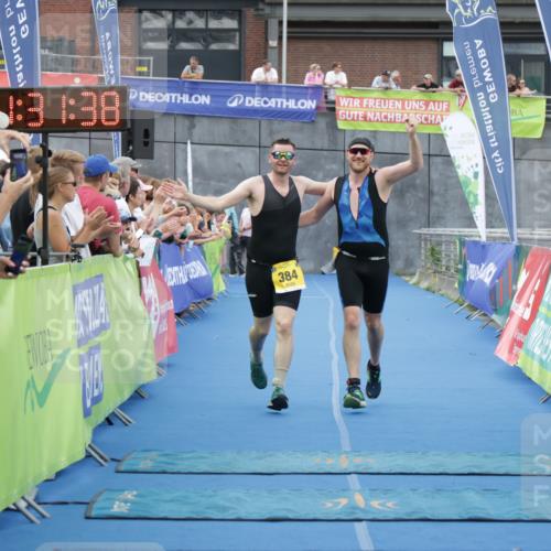 10.08.2025 - GEWOBA Citytriathlon Bremen H.Heesch http://msf.ph/oto/8548656 10.08.2025 11:35:19 Ziel 69, 379, 384 meine-sportfotos.de