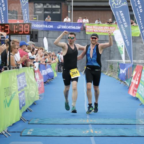 10.08.2025 - GEWOBA Citytriathlon Bremen H.Heesch http://msf.ph/oto/8548664 10.08.2025 11:35:20 Ziel 69, 379, 384 meine-sportfotos.de