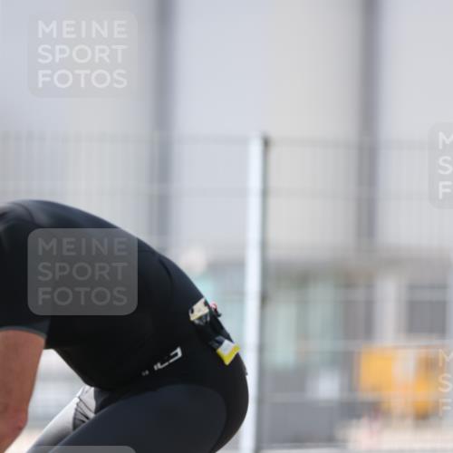 10.08.2025 - GEWOBA Citytriathlon Bremen Yannick Fuchs http://msf.ph/oto/8548738 10.08.2025 13:17:05 Radfahren 602, 720, 802, 870, 921 meine-sportfotos.de