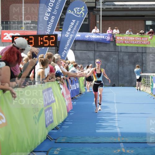 10.08.2025 - GEWOBA Citytriathlon Bremen H.Heesch http://msf.ph/oto/8548815 10.08.2025 11:35:34 Ziel 480 meine-sportfotos.de