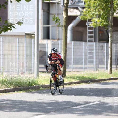 10.08.2025 - GEWOBA Citytriathlon Bremen Yannick Fuchs http://msf.ph/oto/8548849 10.08.2025 13:17:45 Radfahren 567, 825, 853 meine-sportfotos.de