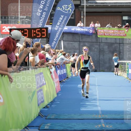 10.08.2025 - GEWOBA Citytriathlon Bremen H.Heesch http://msf.ph/oto/8548851 10.08.2025 11:35:34 Ziel 480 meine-sportfotos.de